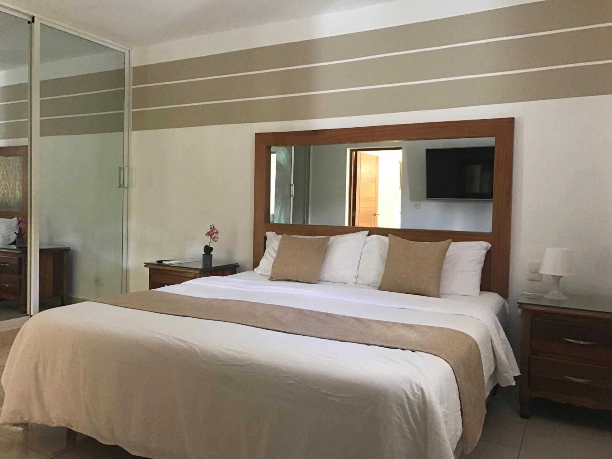 Centro De Santiago Hotel Santiago De Los Caballeros Ngoại thất bức ảnh